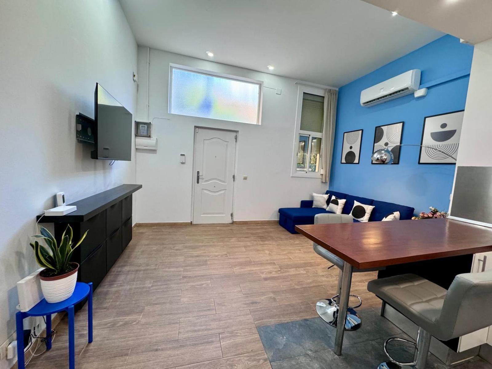 Pamis Apartament Sants, バルセロナ エクステリア 写真